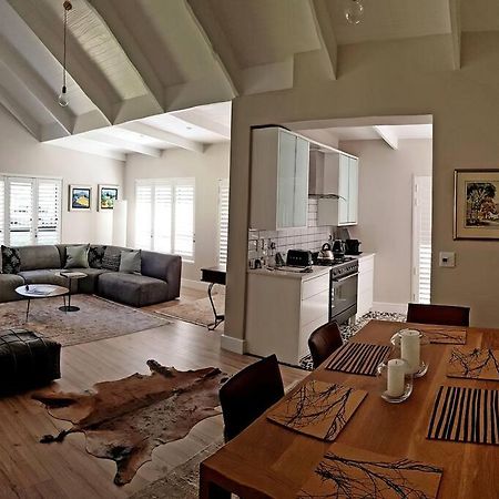 Villa Hermanus Bagian luar foto